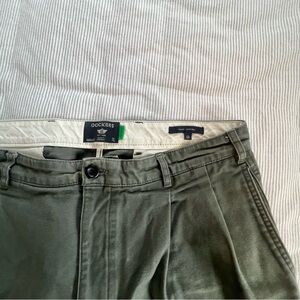Dockers Relaxed Chinos